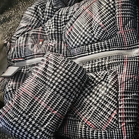 Jacket - Picture 3 of 4